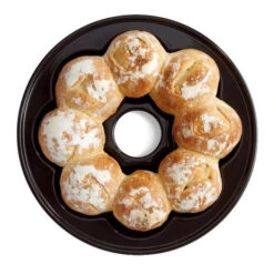 Emile Henry Broodbakvorm Kroonvormig ø 30,5 Cm Aardewerk Zwart