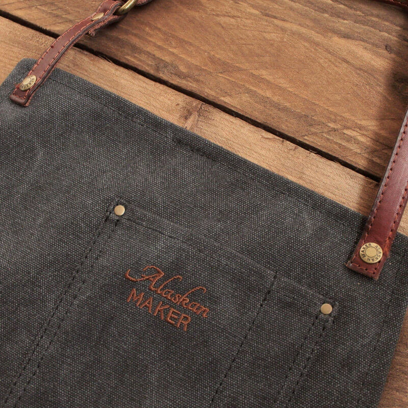 Alaskan Maker N°325 Schort Met Nek- En Middelband Katoen Black 7 Alaskan Maker N°325 Schort Met Nek- En Middelband Katoen Black - Afbeelding 5